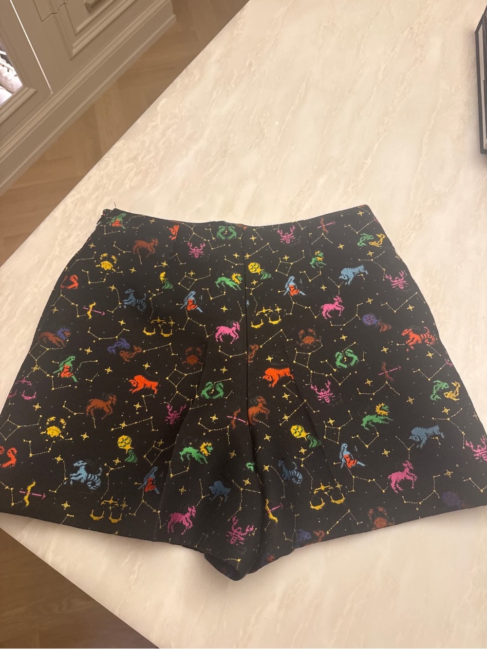 High-Waist Zodiac Print Women’s Shorts - Black with Multicolor Stars size 6
